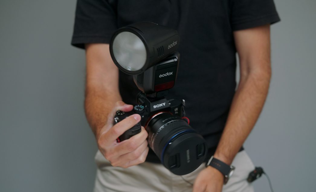 Godox V100, un flash compacto y ligero con muchas posibilidades