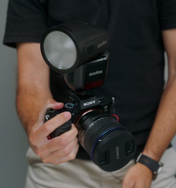 Godox V100, un flash compacto y ligero con muchas posibilidades