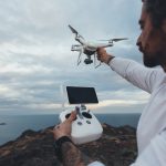 Dron con mando a distanci